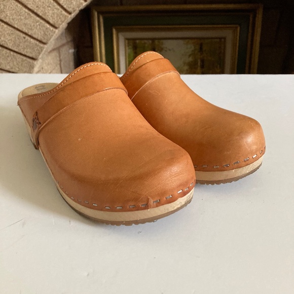 Sandgrens Shoes - Sandgrens Tokyo Clogs Nubuck Leather Women’sUS) 7.5